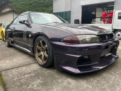 NISSAN SKYLINE
