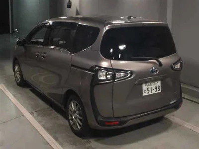 TOYOTA SIENTA 2022 с аукциона, 1500cc, пробег 152 000 км