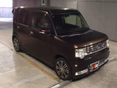 DAIHATSU MOVE CONTE
