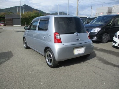 DAIHATSU ESSE 2010 с аукциона, 660cc, пробег 98 000 км