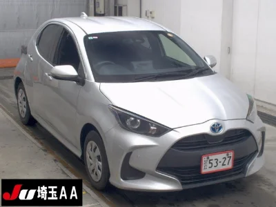 TOYOTA YARIS 2021 с аукциона, 1500cc, пробег 112 000 км