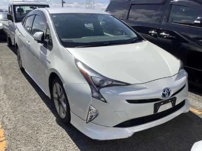 TOYOTA PRIUS 2017 с аукциона, 1800cc, пробег 39 000 км