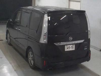 NISSAN SERENA
