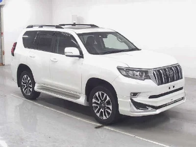 TOYOTA LAND CRUISER PRADO 2023 с аукциона, 2700cc, пробег 25 000 км
