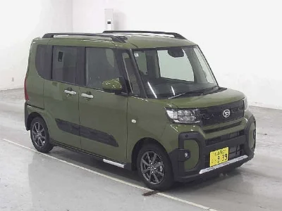 DAIHATSU TANTO FUN CROSS