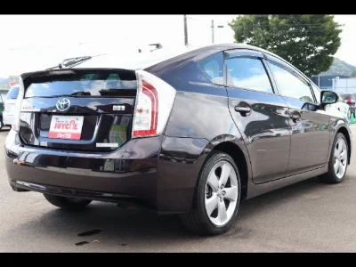 TOYOTA PRIUS с аукциона, 1800cc, пробег 88 000 км