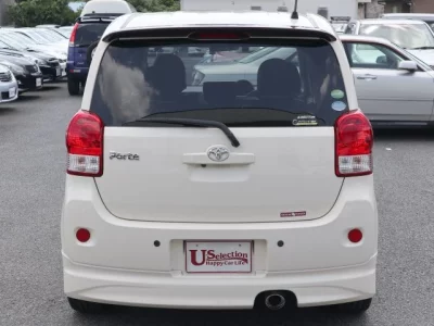 TOYOTA PORTE