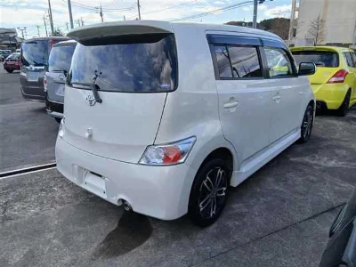TOYOTA BB