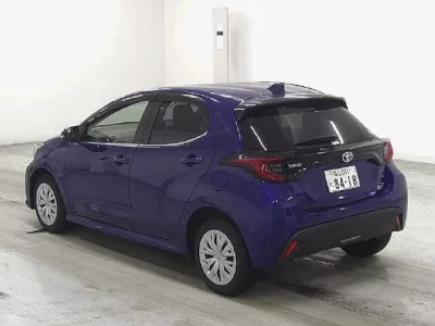 TOYOTA YARIS 2021 с аукциона, 1500cc, пробег 32 000 км