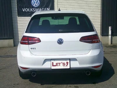 VOLKSWAGEN GOLF 2015 с аукциона, 2000cc, пробег 33 000 км