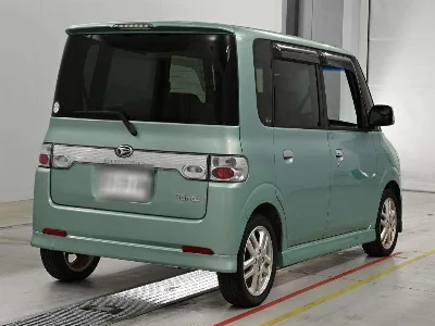 DAIHATSU TANTO 2005 с аукциона, 660cc, пробег 72 000 км