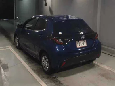 TOYOTA YARIS 2021 с аукциона, 1500cc, пробег 98 000 км