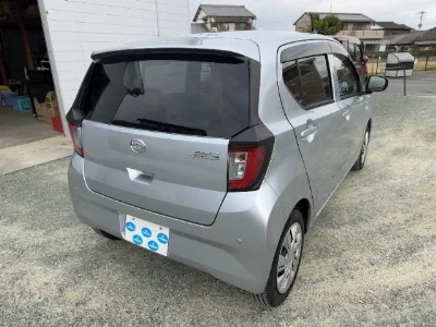 DAIHATSU MIRA E S