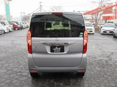 HONDA N BOX