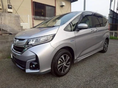 HONDA FREED 2017 с аукциона, 1500cc, пробег 15 000 км