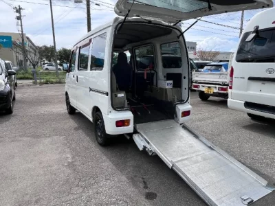 DAIHATSU HIJET VAN