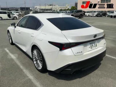 LEXUS IS 2021 с аукциона, 2500cc, пробег 131 000 км