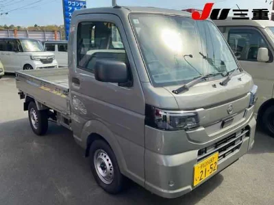 NISSAN CLIPPER TRUCK