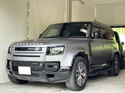 LAND ROVER DEFENDER