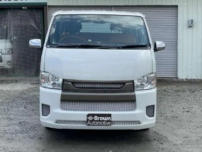 TOYOTA HIACE VAN  с аукциона, 3000cc, пробег 189 000 км
