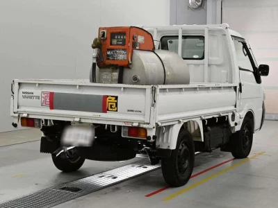 NISSAN VANETTE TRUCK