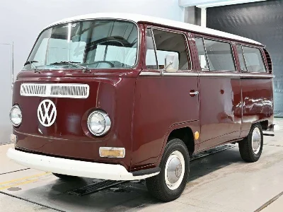VOLKSWAGEN  TYPE 2
