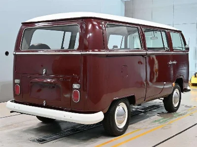 VOLKSWAGEN  TYPE 2