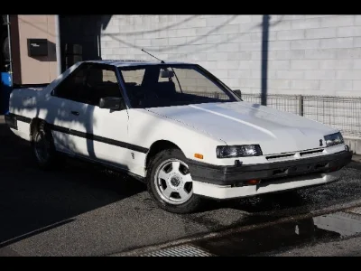 NISSAN SKYLINE