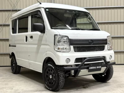 NISSAN CLIPPER VAN