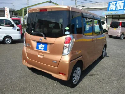 NISSAN DAYZ ROOX
