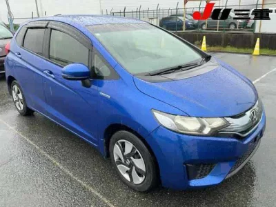 HONDA FIT 2015 с аукциона, 1500cc, пробег 39 000 км