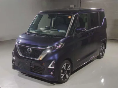 NISSAN ROOX