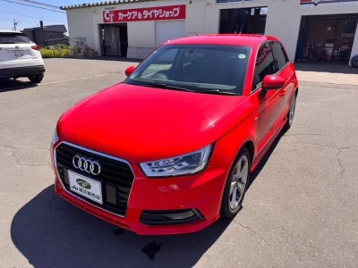 AUDI A1 SPORTBACK 2015 с аукциона, 1000cc, пробег 41 000 км