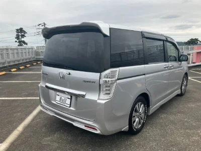 HONDA STEP WAGON