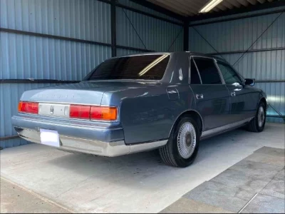 TOYOTA CENTURY