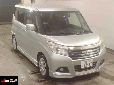 MITSUBISHI DELICA D2 2020 с аукциона, 1200cc, пробег 60 000 км