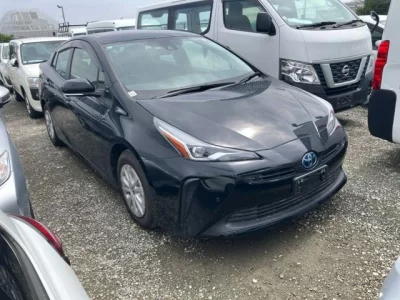 TOYOTA PRIUS 2021 с аукциона, 1790cc, пробег 82 000 км