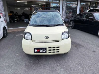 DAIHATSU ESSE