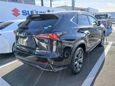 LEXUS NX 2019 с аукциона, 2500cc, пробег 42 000 км