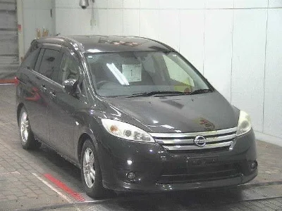 NISSAN LAFESTA 2013 с аукциона, 2000cc, пробег 52 000 км