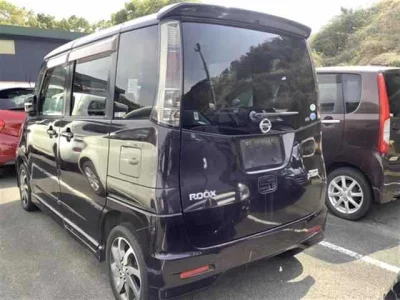 NISSAN ROOX 2012 с аукциона, 660cc, пробег 106 000 км