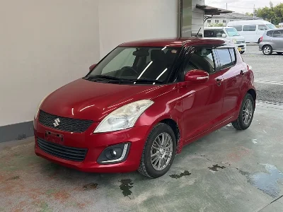 SUZUKI SWIFT 2013 с аукциона, 1200cc, пробег 118 000 км