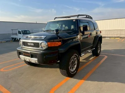 TOYOTA FJ CRUISER