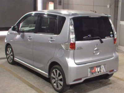 MITSUBISHI EK CUSTOM 2013 с аукциона, 660cc, пробег 72 000 км