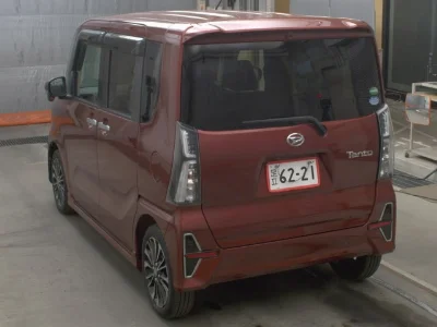 DAIHATSU TANTO 2020 с аукциона, 660cc, пробег 13 000 км