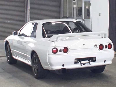 NISSAN SKYLINE