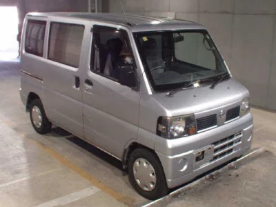 NISSAN CLIPPER