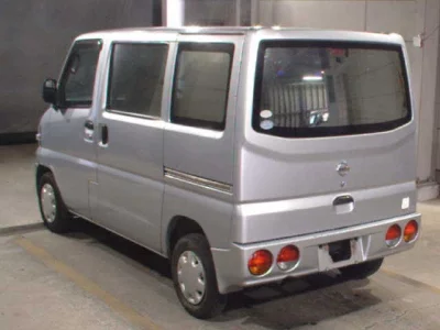 NISSAN CLIPPER