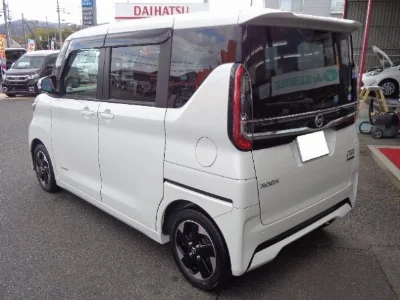 NISSAN ROOX 2021 с аукциона, 660cc, пробег 19 000 км