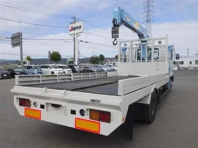 MITSUBISHI FUSO FIGHTER